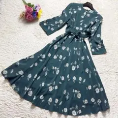 美品ꕤローラアシュレイ フラワープリントワンピース グリーン 花柄 Aライン