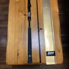 定価15500円の所を12000円で購入しました。状態もよいです。出品致します。