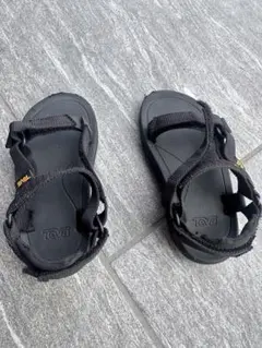 Teva キッズサンダル ブラック