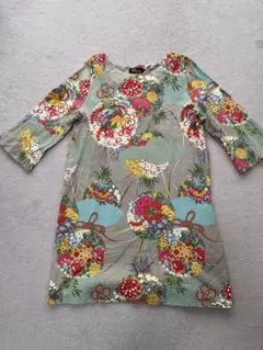 Pagong 花柄 五分袖チュニック グレー系