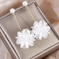 Item thumbnail for item 810d1683-80fc-4dba-a4bf-2668380fbcf6