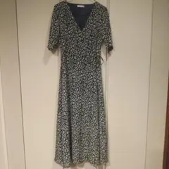 ネイビー花柄ラップスタイルロングワンピース
