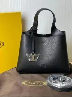 極美品 ショルダーバッグ
