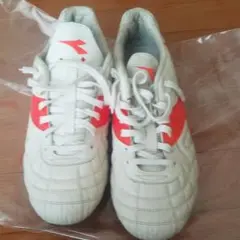DIADORA - 新品未使用　ディアドラ　バッジョ　03R TF　フットサルシューズ　27cm　白 新品未使用 ディアドラ バッジョ 03R TF フットサルシューズ