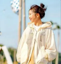 ニコアンド[be with M] Misayoメッシュパーカー白ホワイト新品