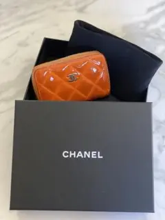 CHANEL オレンジ コインケース