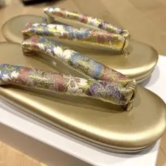 Item thumbnail for item f51b3091-da61-4470-b1d2-84fb851dcbb5