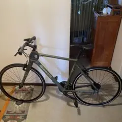 ゆぅ様お引き取り　クロスバイク Bianchi  roma4  ブラック クロスバイク ビアンキ Roma4 身長150-165cm 定価7.4万円 - メルカリ