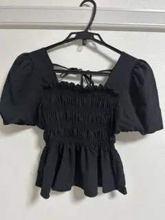 トップス 黒