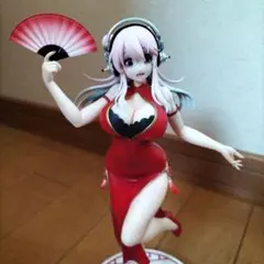 スーパーそに子フィギュア