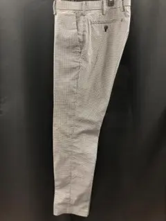 8月末処分特価！新品★UNIQLO　スラックス 夏用