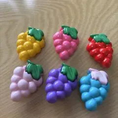 Item thumbnail for item e6def553-458f-430a-81e8-8a8075776582