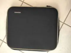 8/17迄■14inch エレコム 低反発 ZERO SHOCK PCケース