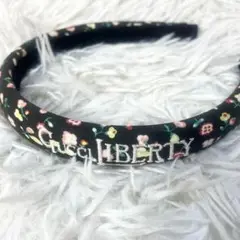 GUCCI グッチ レディース　カチューシャ　花柄 黒　 ロゴ入り　髪飾り