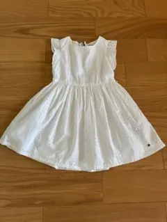 ワンピース 白 ホワイト 刺繍 90
