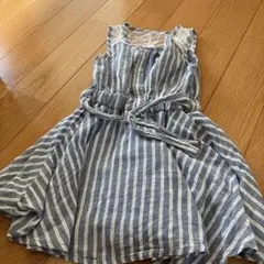 ストライプ柄ノースリーブワンピース