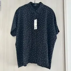 【未使用】UNIQLO ブラック ドット柄 レーヨンプリントブラウス L 半袖