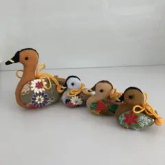 ちりめん細工のカルガモの親子 セット