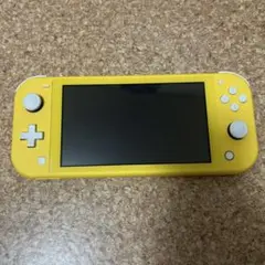 Nintendo Switchライト本体 イエロー