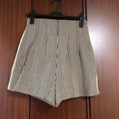 美品 フェンディ ショートパンツ ストライプ