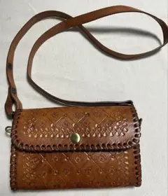 お値下げマライカ　お財布スマホショルダー皮革製品
