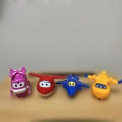 superwings スーパーウイングス 変形おもちゃ 4体セット