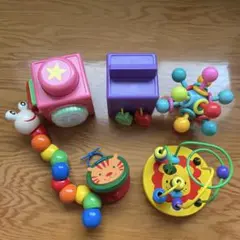 カラフルな知育玩具セット