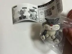 ディズニー　ガチャガチャ　肩ズン fig. シンデレラシリーズ　ルシファー