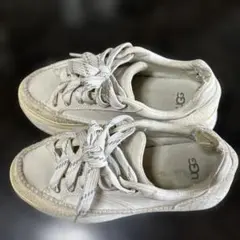 UGG ホワイト プラットフォームスニーカー