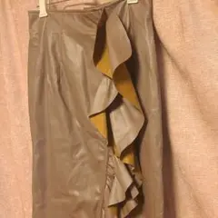 ロイヤルパーティー フリンジタイトスカート
