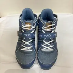 Item thumbnail for item 4442b667-ec17-4f19-9e5e-205581881513