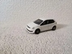 トミカ No.109 フォルクスワーゲン ポロ 初回特別仕様