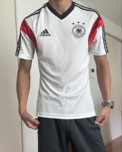 新品　adidas ドイツ代表サッカーシャツ ホワイト/レッド　Mサイズ