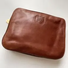 LOEWE ロエベ クラッチバッグ 茶 ブラウン レザー シボ アナグラム