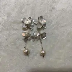 Item thumbnail for item 5f3de384-23f6-4eab-8523-8c05ddbd0ac2