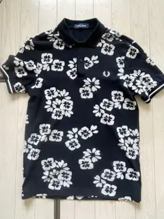 FRED PERRY ポロシャツ 花柄 ネイビー　Sサイズ