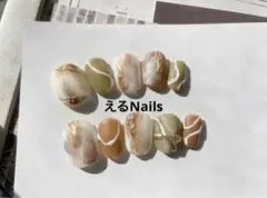 オーダーネイルチップ ニュアンス ブラウン ピスタチオカラー もやもや