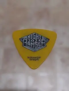 Item thumbnail for item 2acab0cd-5148-456e-86ea-7f1490a08a15