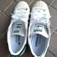 adidas スニーカー ホワイト/グリーン/レッド