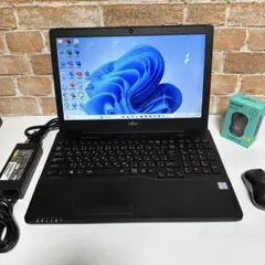 美品　富士通ノート PC SSD256GB メモリ8GB オフィス2024年入り