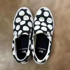 【新品未使用】UNIQLO marimekko ドット キャンバススニーカー