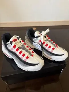 Nike Air Max 95 ホワイト/グレー/レッド