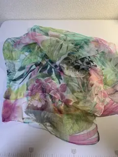 メイドインイタリア　花柄スカーフ　約30❌150センチ