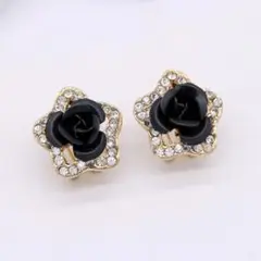 【新品未使用】ピアス バラ ローズ 黒 高見え フラワー