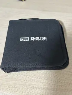 CNN ENGLISH ブラックケース　16枚収納可能