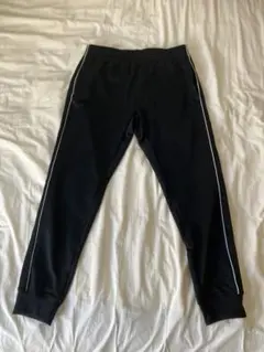 MAISON KITSUNÉ メゾンキツネ