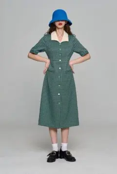 極美品 《メニュー表で顔を隠してる》オープンカラーチェックワンピース-GREEN