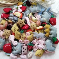 デコパーツ 星 スター ハンドメイド 手芸材料 素材 ワッペン 新品、未使用