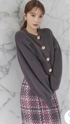 【いいね不要】SNIDEL ボタンフラッフィーカーディガン