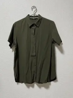 UNIQLO レーヨンエアリーブラウス　Sサイズ　オリーブ